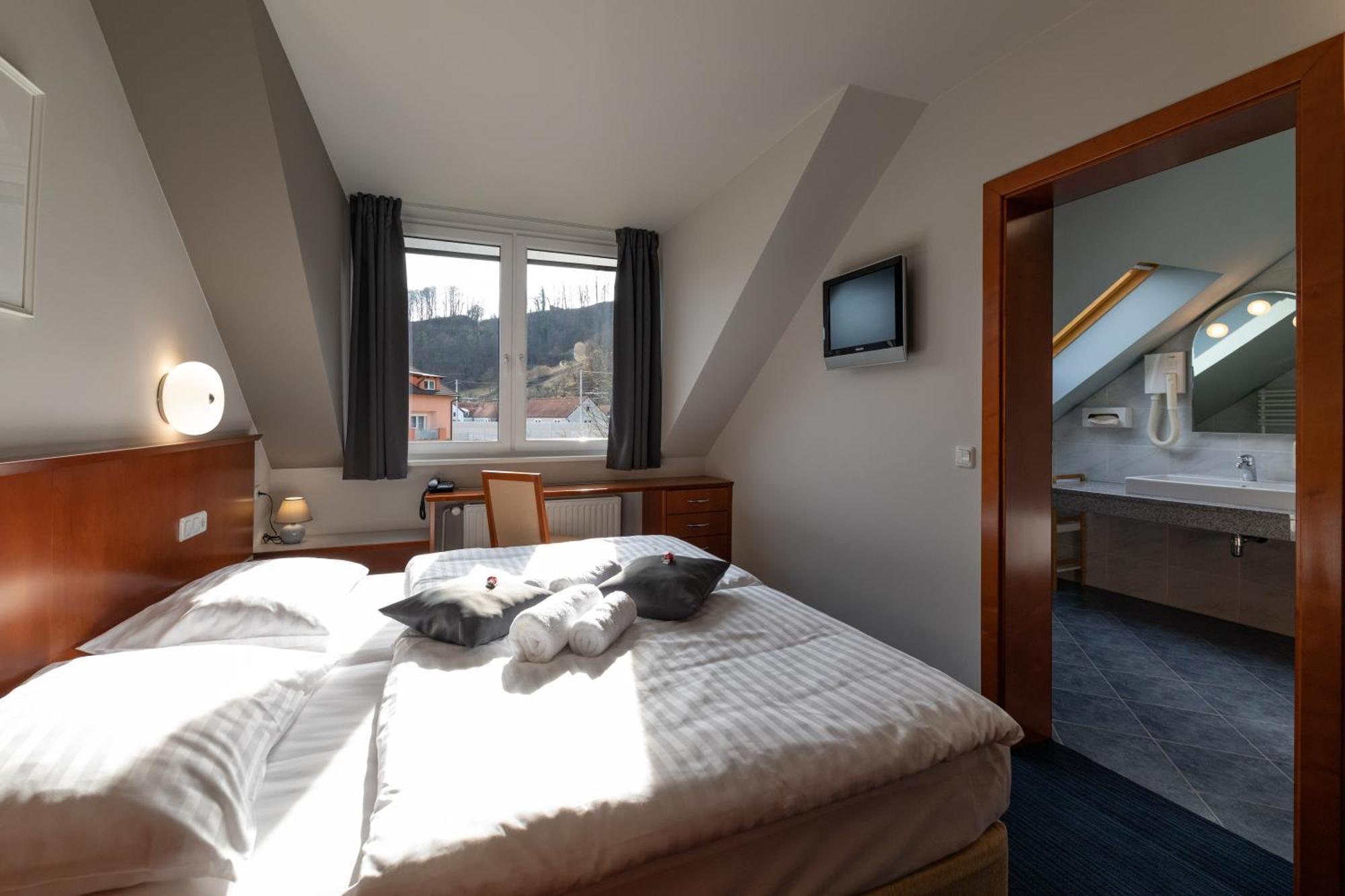Hotel Spica Laško Oda fotoğraf